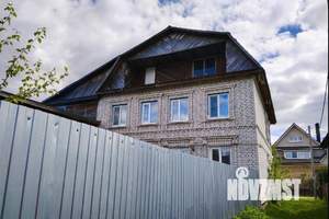 Дом 235м², 3-этажный, участок 12 сот.