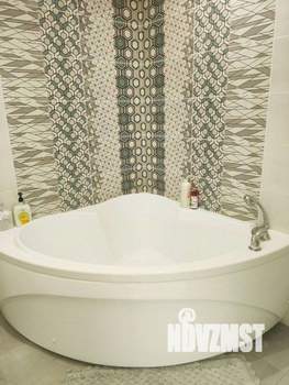 Дом 212м², 3-этажный, участок 6 сот.