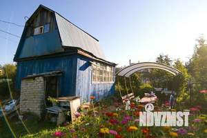 Дом 20м², 2-этажный, участок 6 сот.