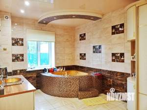 Дом 317м², 3-этажный, участок 13 сот.