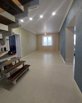 Дом 134м², 2-этажный, участок 8 сот.