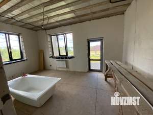 Дом 259м², 2-этажный, участок 10 сот.