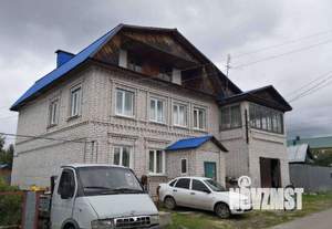 Дом 235м², 3-этажный, участок 12 сот.