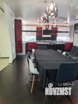 Дом 500м², 2-этажный, посуточно, 