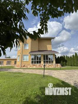 Коттедж 540м², 3-этажный, участок 15 сот.  