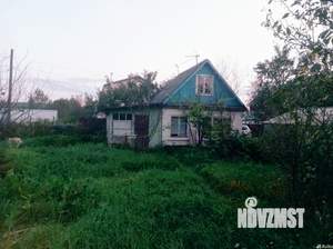 Дом 35м², 2-этажный, участок 6 сот.  