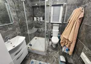 Дом 183м&sup2;, 2-этажный, участок 12 сот.  