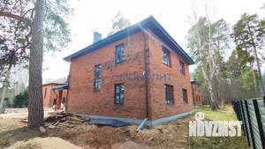 Коттедж 220м², 2-этажный, участок 6 сот.  