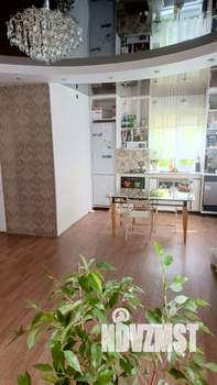 Коттедж 130м², 2-этажный, участок 6 сот.  