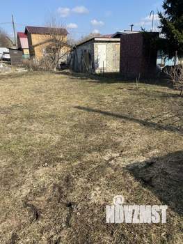 Дом 40м², 2-этажный, участок 5 сот.  