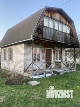 Дом 60м², 2-этажный, участок 6 сот.  