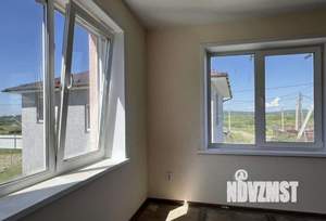 Дом 184м&sup2;, 3-этажный, участок 6 сот.  