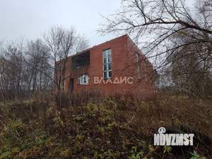 Дом 844м², 2-этажный, участок 11 сот.  