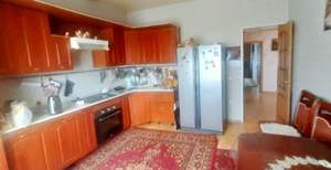 Дом 150м², 2-этажный, участок 10 сот.  