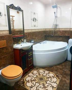 Дом 120м², 2-этажный, участок 4 сот.  