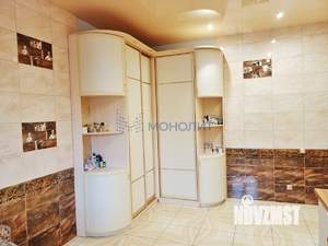 Дом 317м², 2-этажный, участок 13 сот.  