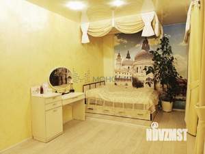 Дом 317м², 2-этажный, участок 13 сот.  