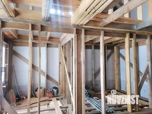 Дом 140м², 2-этажный, участок 6 сот.  