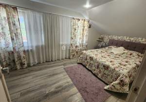 Дом 183м&sup2;, 2-этажный, участок 12 сот.  