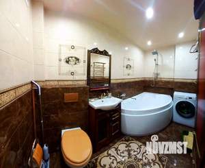Дом 120м², 2-этажный, участок 4 сот.  