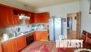 Коттедж 150м², 2-этажный, участок 10 сот.  