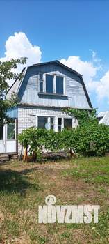 Дом 60м², 2-этажный, участок 6 сот.  