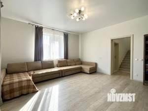 Дом 234м², 2-этажный, участок 15 сот.  