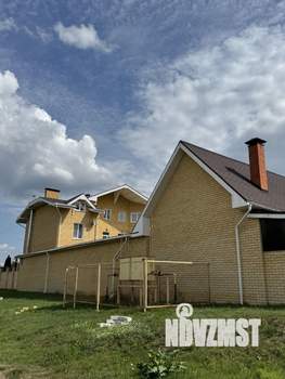 Коттедж 540м², 3-этажный, участок 15 сот.  