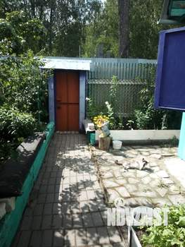 Дом 30м², 2-этажный, участок 6 сот.  