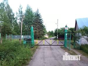 Дом 60м², 2-этажный, участок 6 сот.  