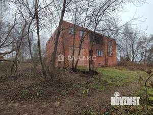 Дом 844м², 2-этажный, участок 11 сот.  