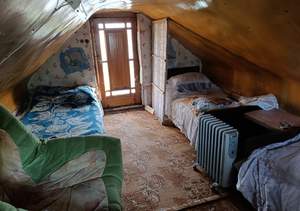 Дом 23м², 2-этажный, участок 8 сот.  