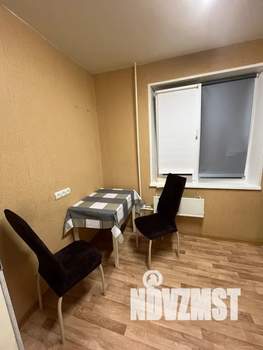 1-к квартира, посуточно, 38м2, 7/9 этаж