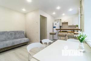 2-к квартира, посуточно, 50м2, 2/5 этаж