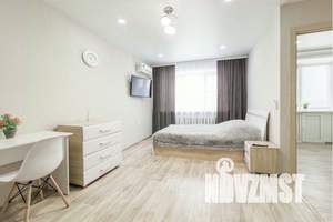 1-к квартира, посуточно, 38м2, 4/5 этаж