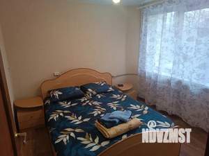 3-к квартира, посуточно, 52м2, 1/5 этаж