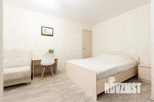 1-к квартира, посуточно, 40м2, 3/5 этаж