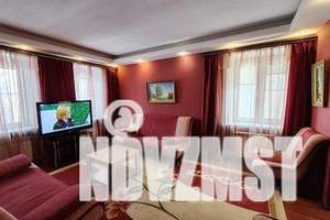 2-к квартира, посуточно, 55м2, 2/4 этаж