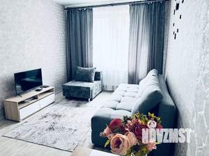 1-к квартира, посуточно, 41м2, 2/10 этаж