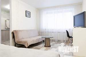 1-к квартира, посуточно, 40м2, 1/5 этаж