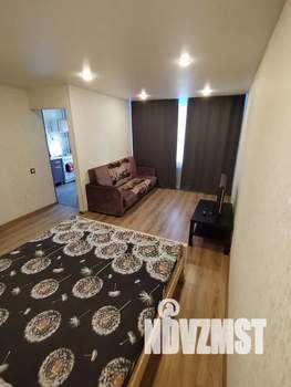 1-к квартира, посуточно, 32м2, 2/5 этаж