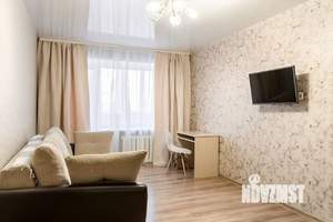 2-к квартира, посуточно, 50м2, 1/1 этаж