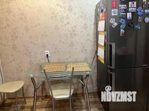 1-к квартира, посуточно, 36м2, 1/9 этаж