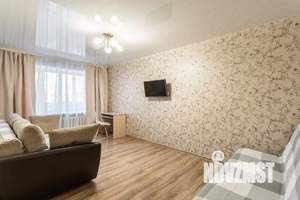 2-к квартира, посуточно, 50м2, 1/1 этаж