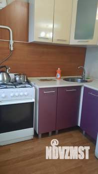 1-к квартира, посуточно, 32м2, 3/5 этаж