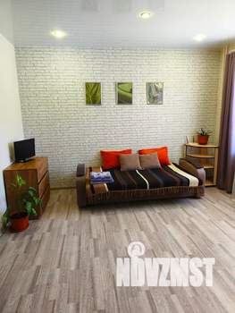 Студия квартира, посуточно, 38м2, 3/4 этаж