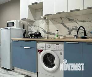 1-к квартира, посуточно, 35м2, 3/12 этаж