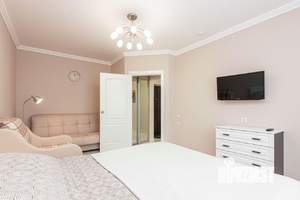 1-к квартира, посуточно, 42м2, 10/10 этаж