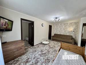 2-к квартира, посуточно, 42м2, 1/5 этаж