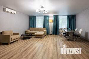 2-к квартира, посуточно, 67м2, -1/3 этаж